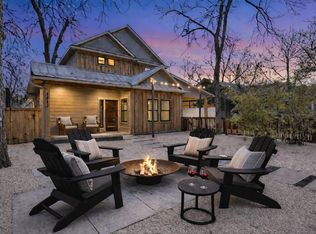 1613 Willow St, Austin, TX 78702