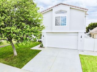 29324 Hidden Trail Rd, Castaic, CA 91384