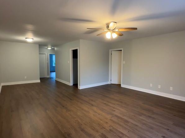 120 Green St APT 2N
