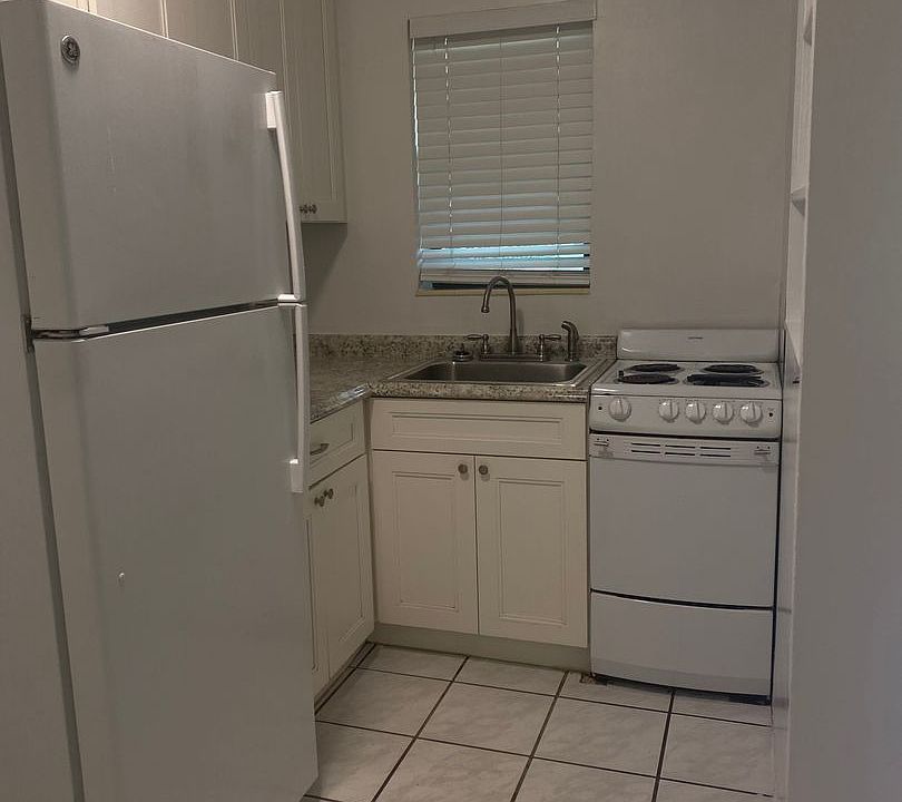 2nd image of 530 N 20th Ave #7