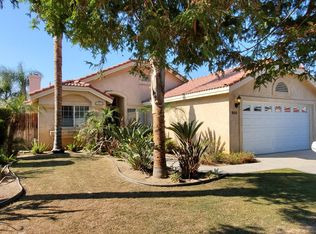 905 Sand Creek Dr, Bakersfield, CA 93312