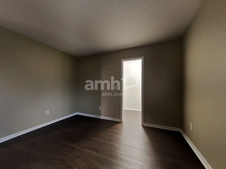 10755 Talisman Dr — Photo 16