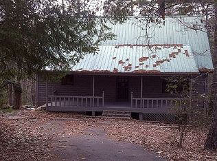 355 Indian Cave Rd, Ellijay, GA 30536