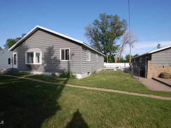 710 9th Ave SE, Sidney, MT 59270