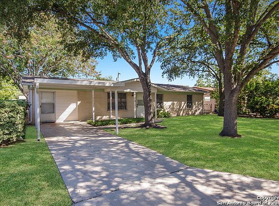 3rd image of 5127 Coral Mist St