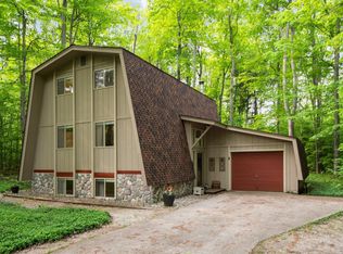 2510 E Cherry Ln, Cedar, MI 49621