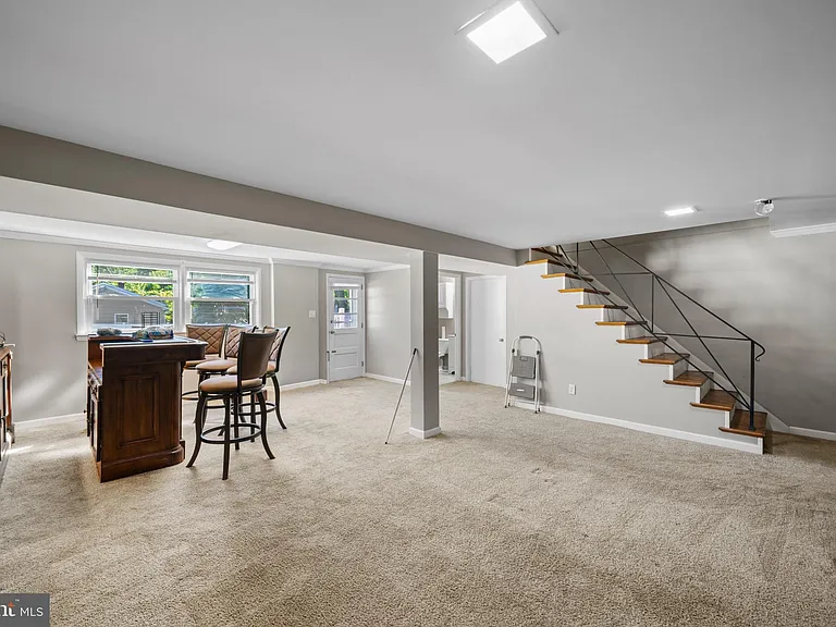 1216 Haines Ave — Photo 18