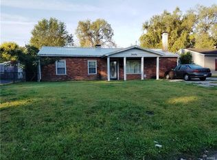 31 Drexel Dr, Cahokia, IL