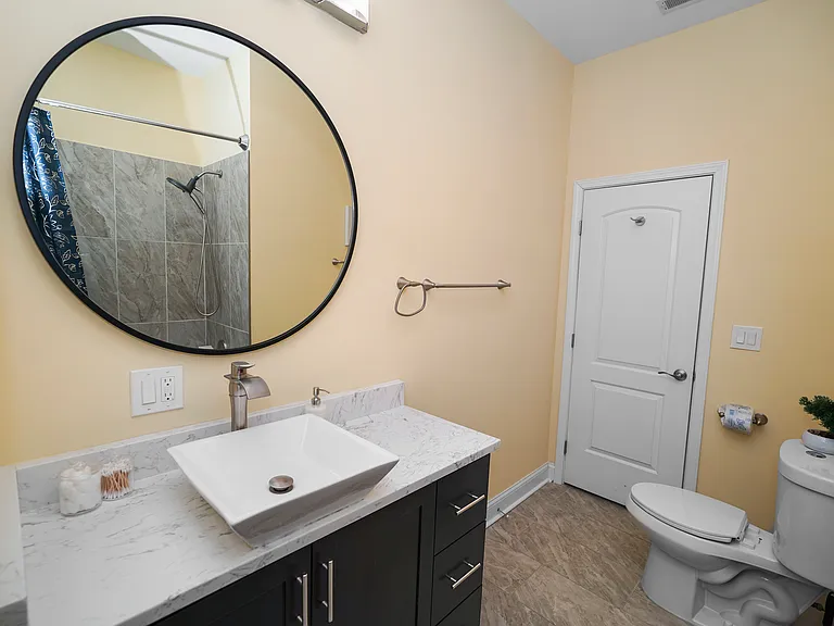 321 S Richmond St #3 — Photo 15