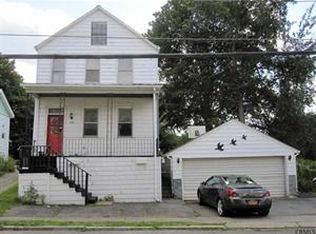 1558 5th St, Rensselaer, NY 12144