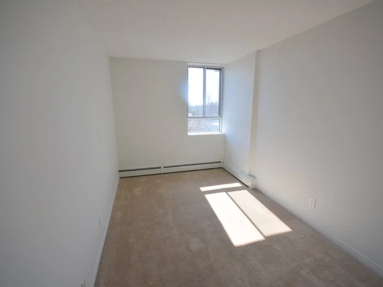 3301 Uplands Dr — Photo 32