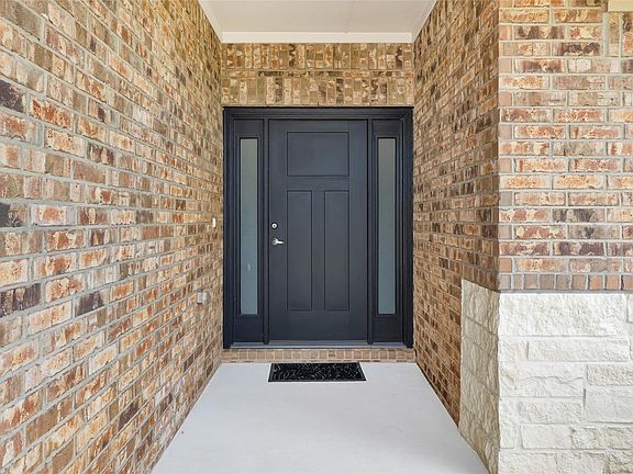 3rd image of 22211 Senoma Ridge Dr