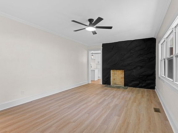 5th image of 107 Coldbrook Dr