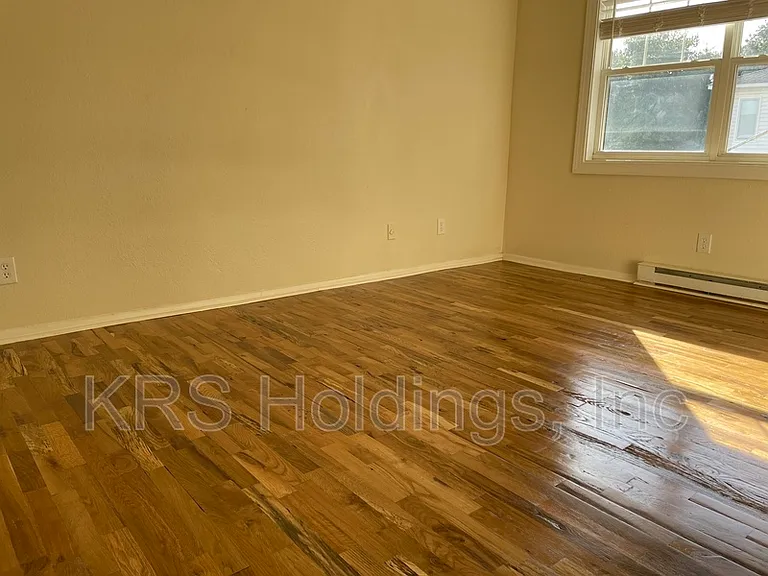946 W Ocean View Ave #15 — Photo 6