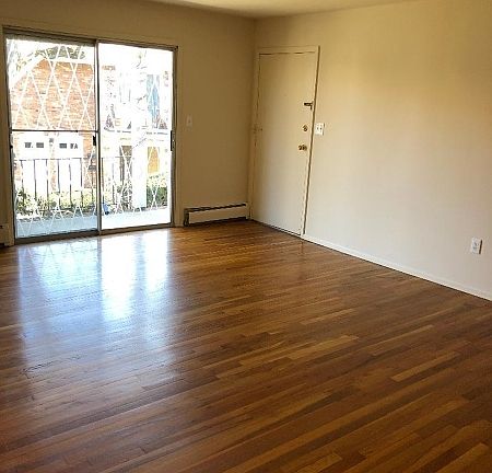 3rd image of 320 S 4c C Morristown Town Town