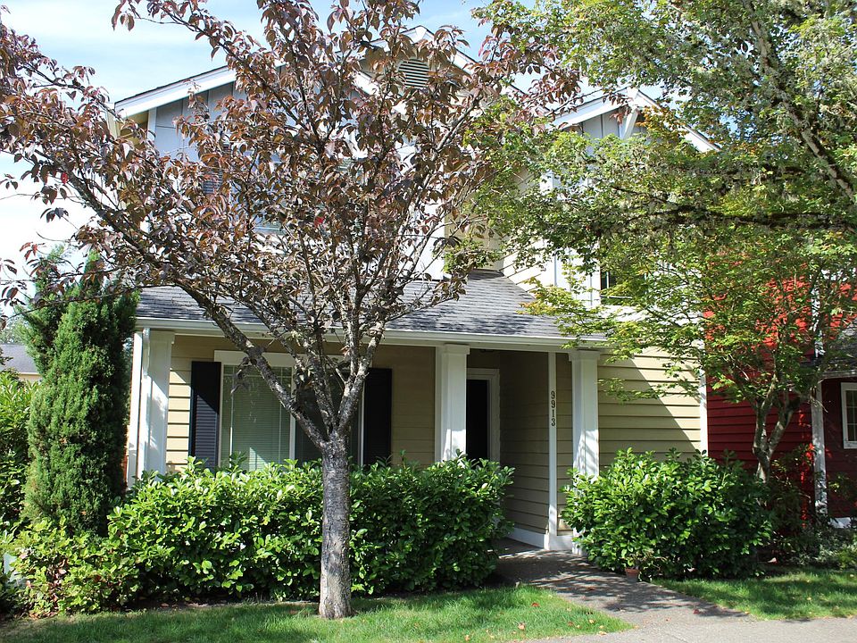 1st image of 9913 223rd Pl NE
