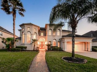 11510 Watercastle Ct, Pearland, TX 77584