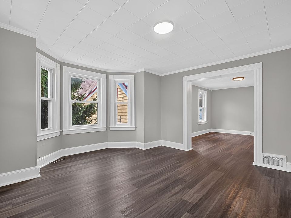 1st image of 82 Brookside Ave #2