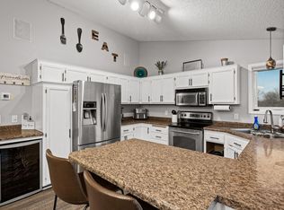 14623 Oconnell Rd, Savage, MN 55378