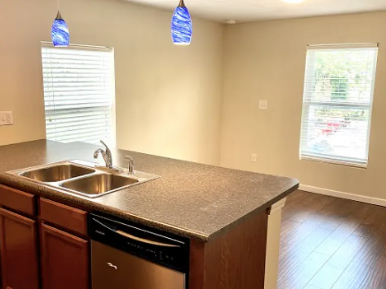 1300 S Walnut St #1 — Photo 11