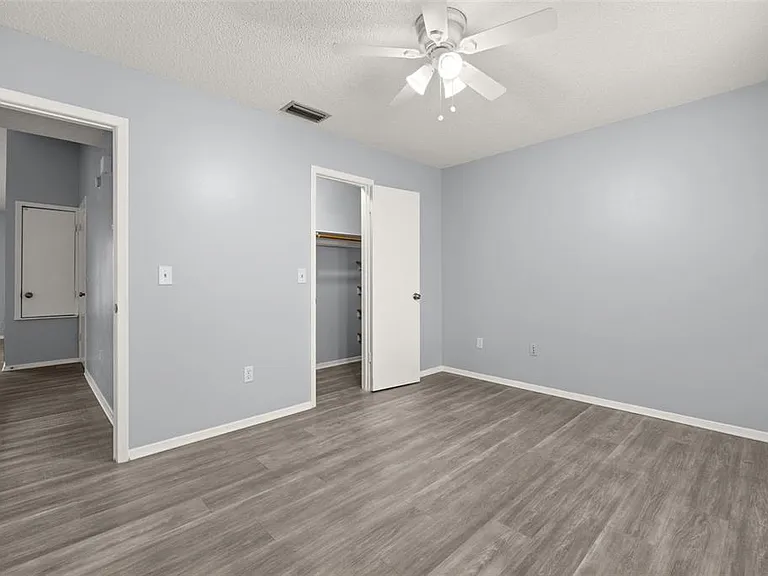 3257 Laurel Dale Dr — Photo 33