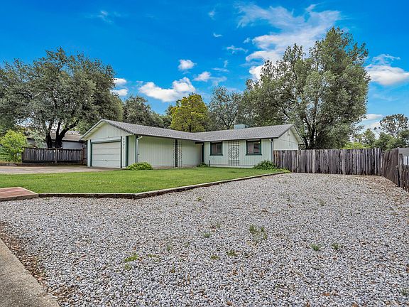 2nd image of 2001 S Ridge Dr
