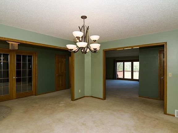 5th image of 1450 Deer Woods Dr NE