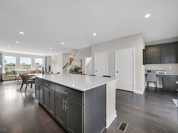 5th image of 2 Doherty Way