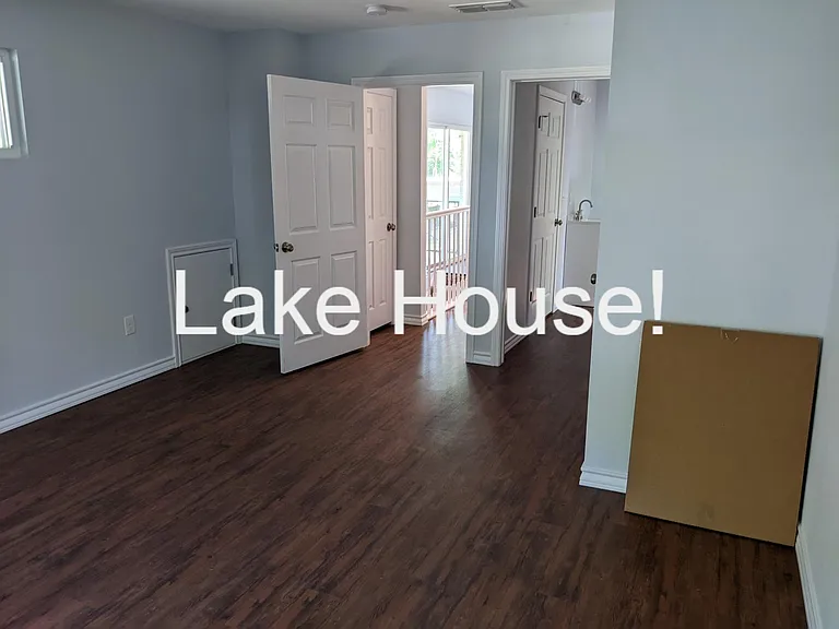 7464 Love Cir — Photo 25