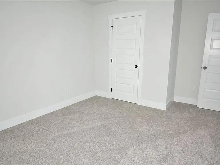 45 Haddington Ct — Photo 20