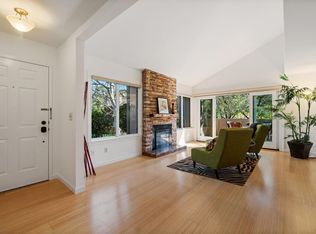 81 Flicker Dr, Novato, CA 94949