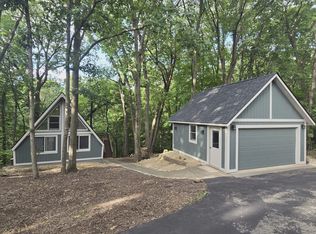 5 Mosswood Path, Galena, IL 61036