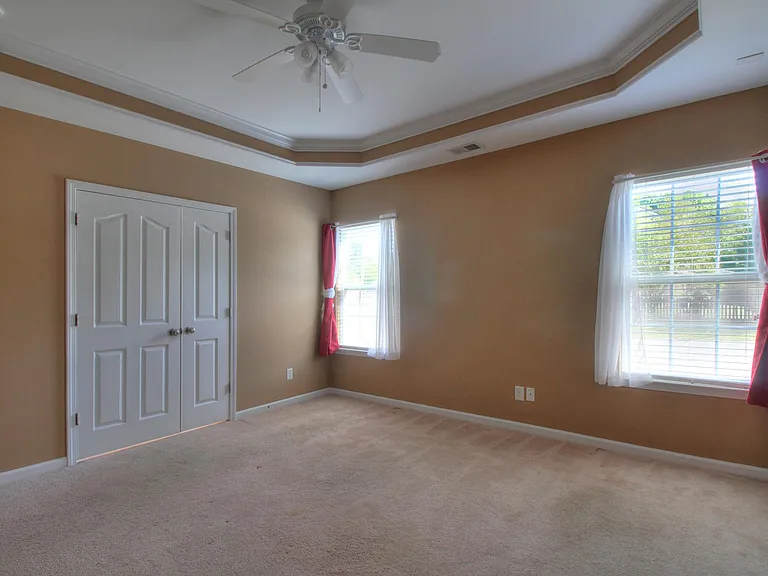 4001 Fountainbrook Dr — Photo 13