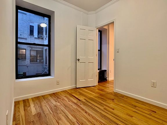 5th image of 299 E 8th St #1F