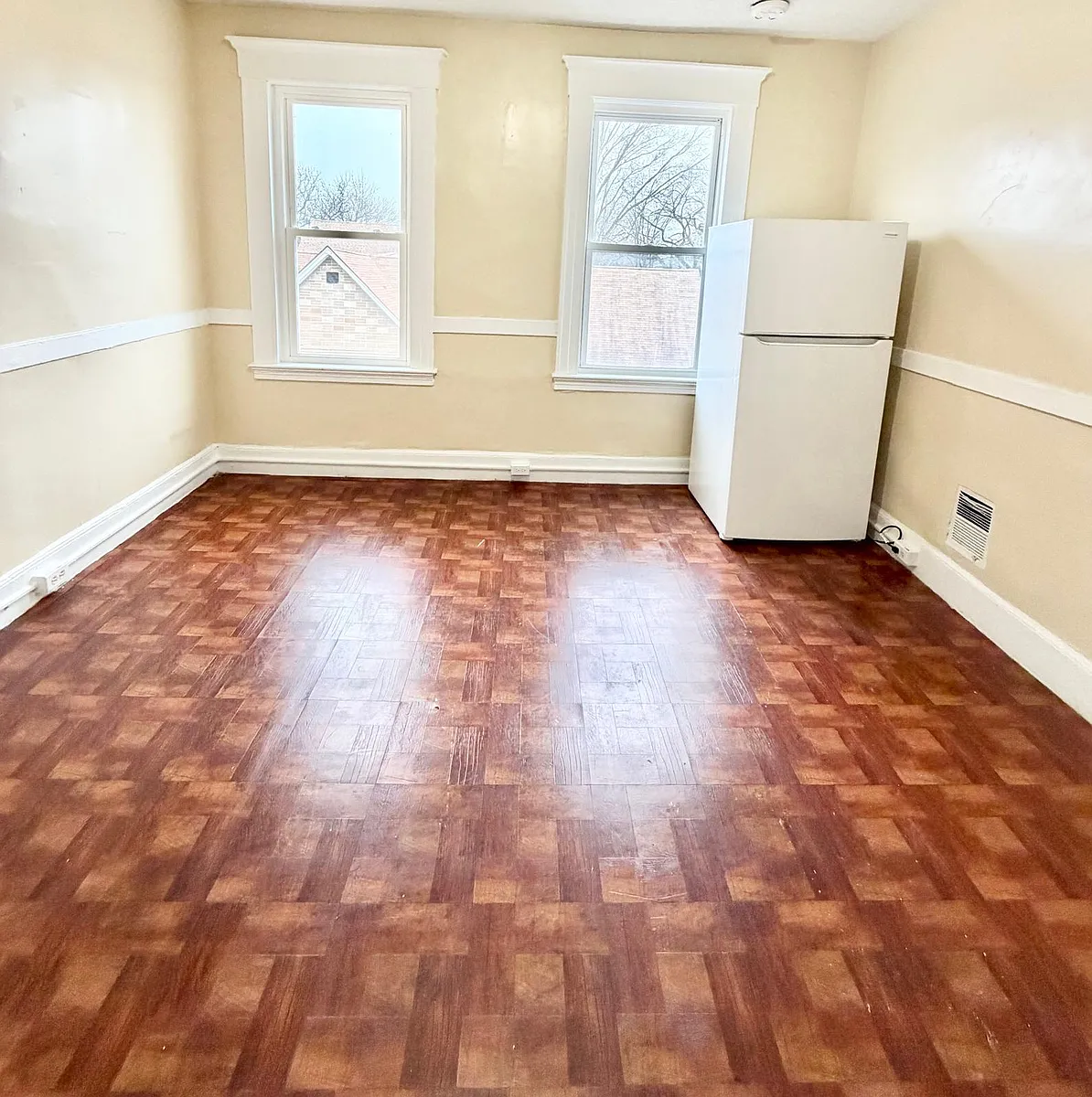 Building Photo - 52 Dickerman St #3L