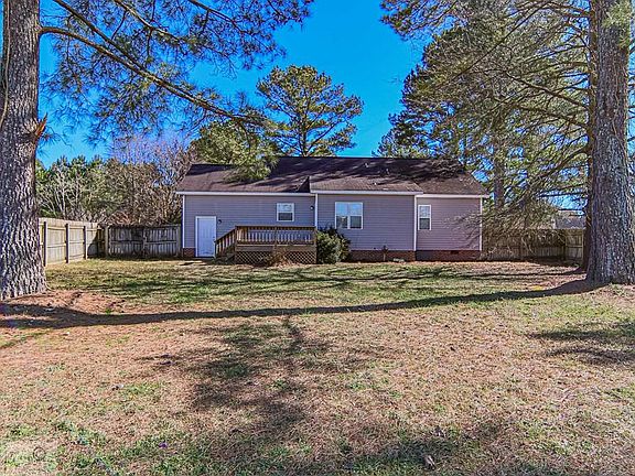 5th image of 102 Allen Dr