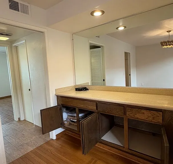 4173 Colfax Ave #I — Photo 25