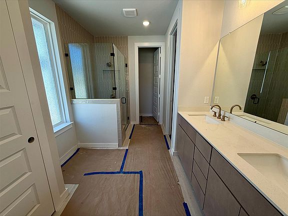 5th image of 170 Grayson Elm Pass