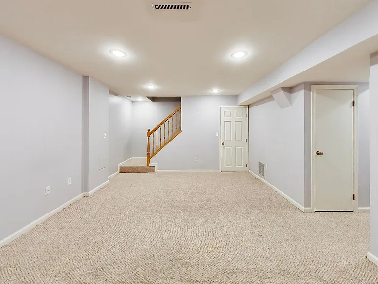 8071 Clark Station Rd — Photo 29