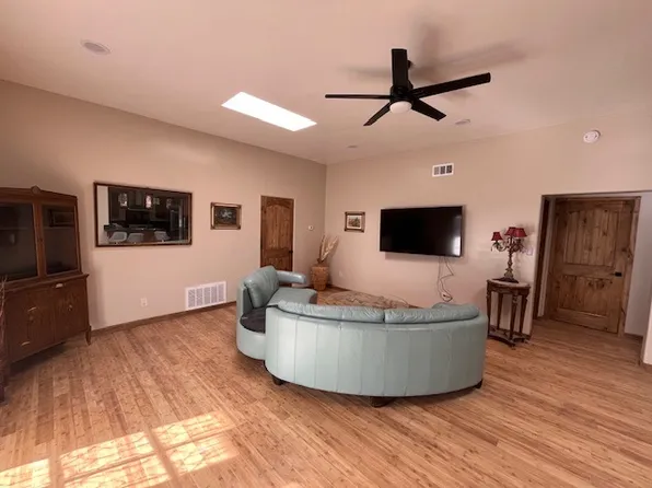 5 Montoya Cir, Santa Fe, NM