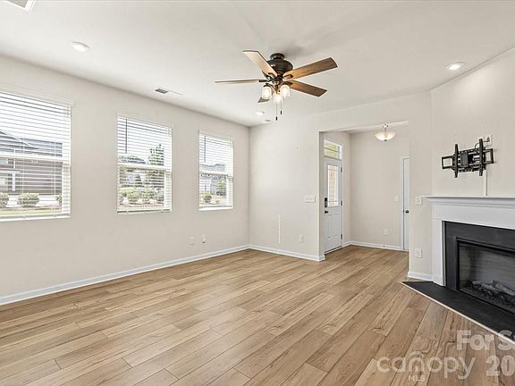 5th image of 4529 Iron Oak Ln