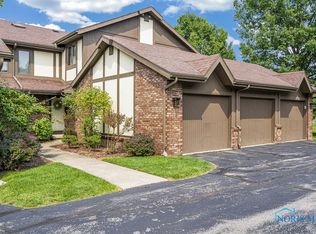 1174 Hidden Ridge Rd #B, Toledo, OH 43615