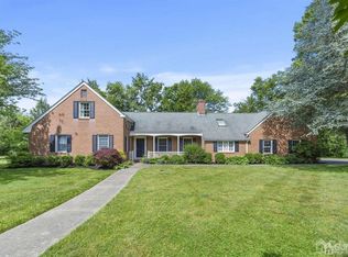 7 Woodview Dr, Cranbury, NJ 08512