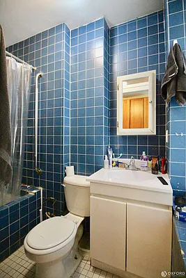 Rented by Oxford Property Group | media 60