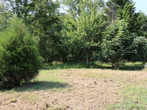 4th image of 1195 Sardis Dr