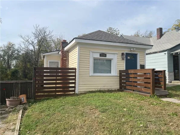 2726 Jackson Ave, Kansas City, MO 64128