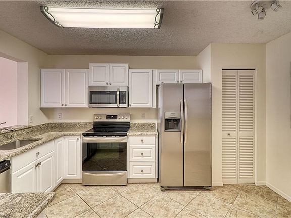 5th image of 721 Landover Ct APT 201