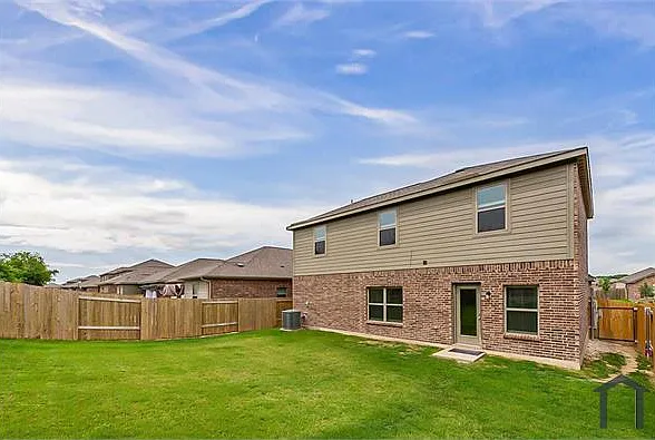 2950 Parker Rd — Photo 22