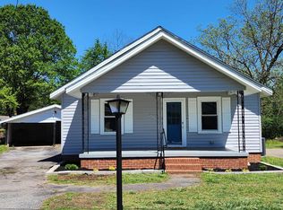 107 Bennett St, Greer, SC 29651