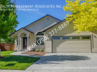 1635 W Streamside Ave, Nampa, ID 83651